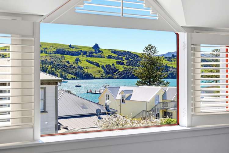 5F Church Street Akaroa_1