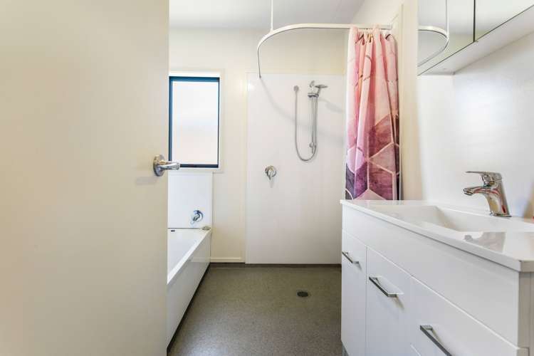 116 Palmers Road Clendon Park_10