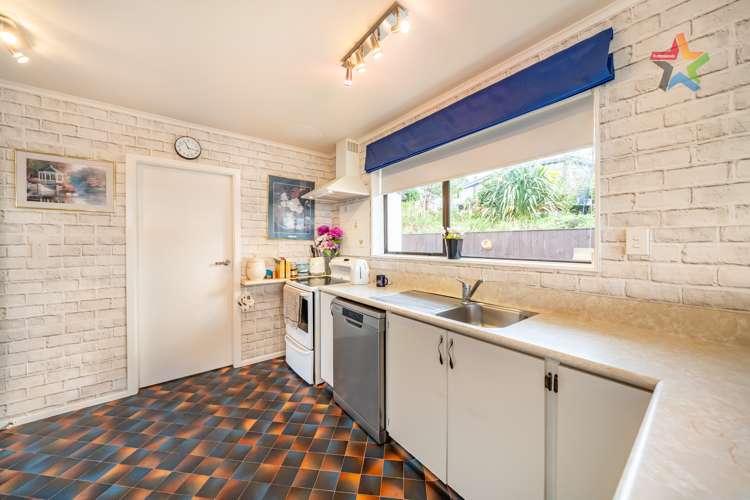 179 Miromiro Road Normandale_11