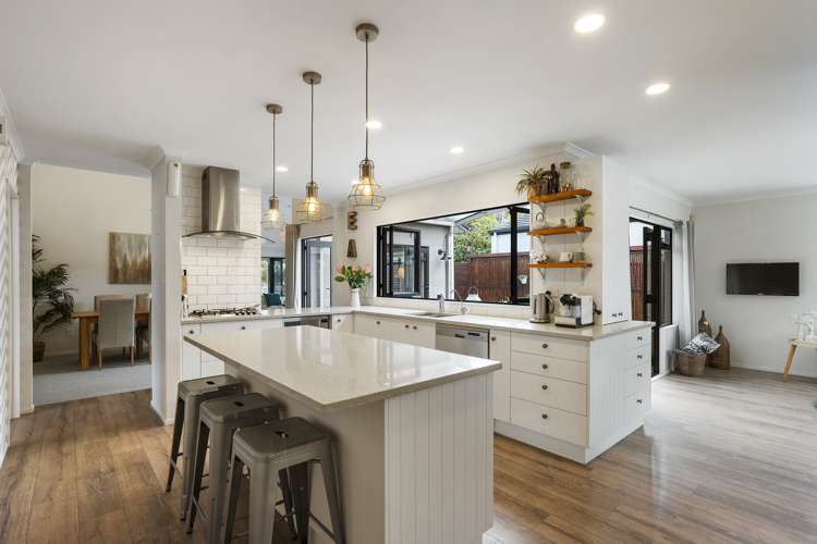 11 Huntaway Lane Te Atatu Peninsula_6