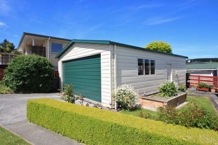 19 Walker Street Gore Surrounds_16