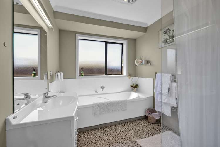 9d Wilton Street Westown_13