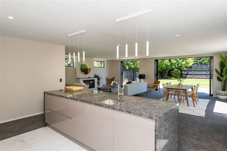 29 Rossall Street Merivale_9