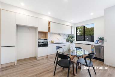 102C Celtic Crescent_2