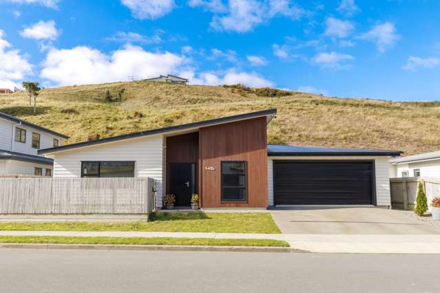 Luxury, Warmth & Space - All on One Level