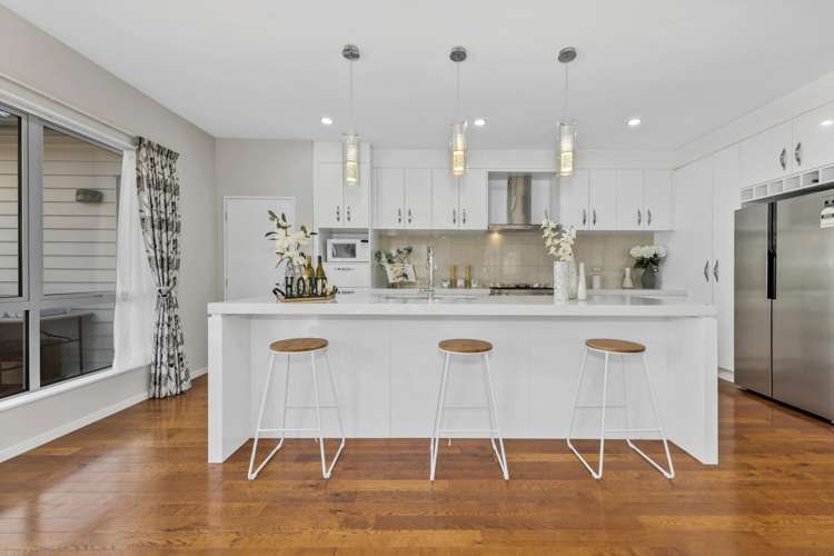 35 Clady Drive Flat Bush_6