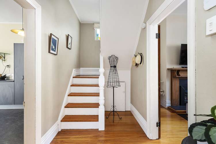 8 Porritt Avenue Mount Victoria_5