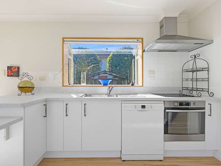 1 Grosvenor Place Katikati_1