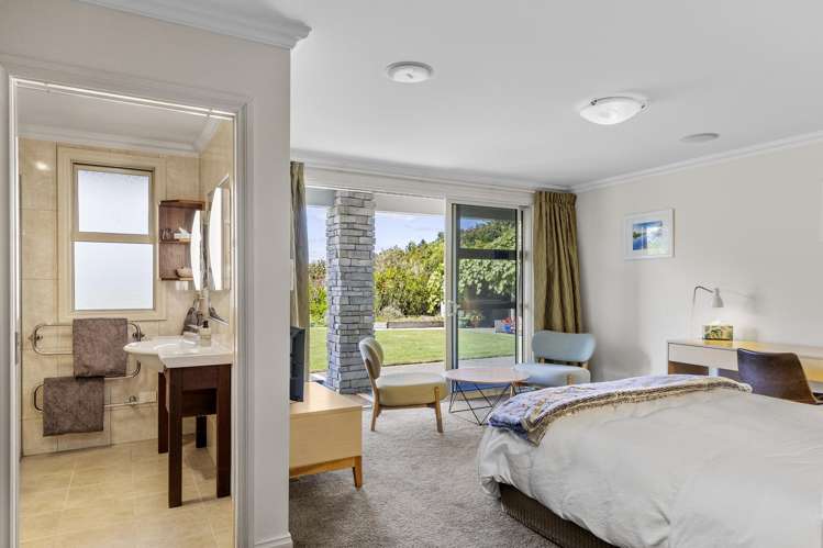 534 Gillespie Place Acacia Bay_3