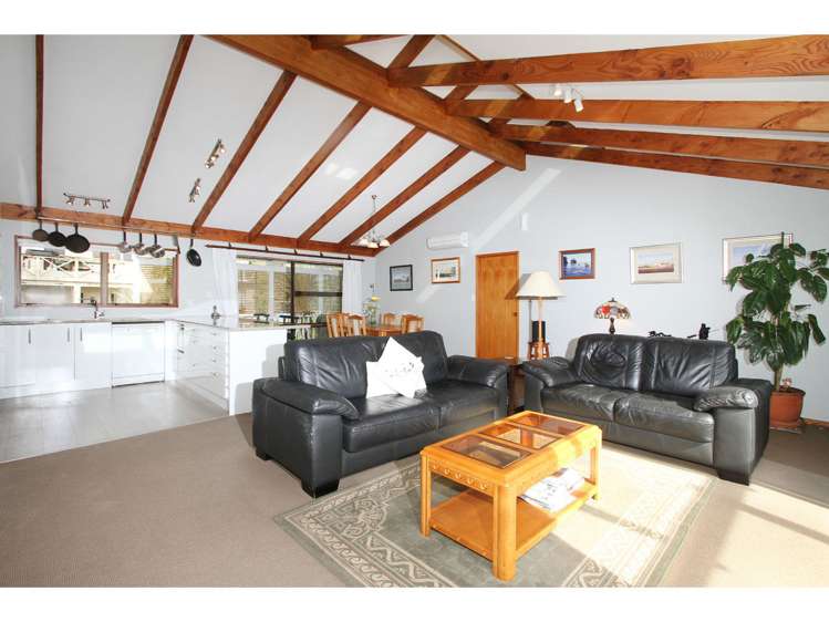 4 Deborah Place Okura_9