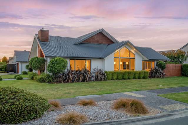 2 Waterstock Way Waitikiri_1