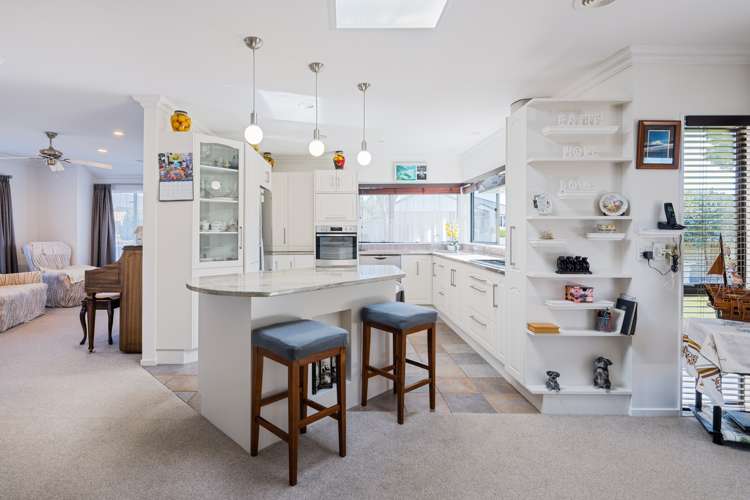 1 Merlin Close Huntington_8