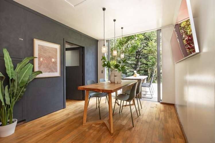 34 Karekare Road Karekare_13