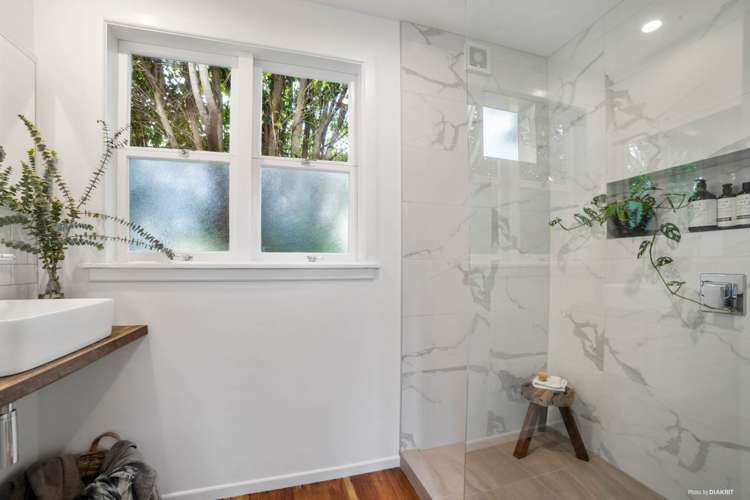 82a Lancaster Road Beach Haven_10