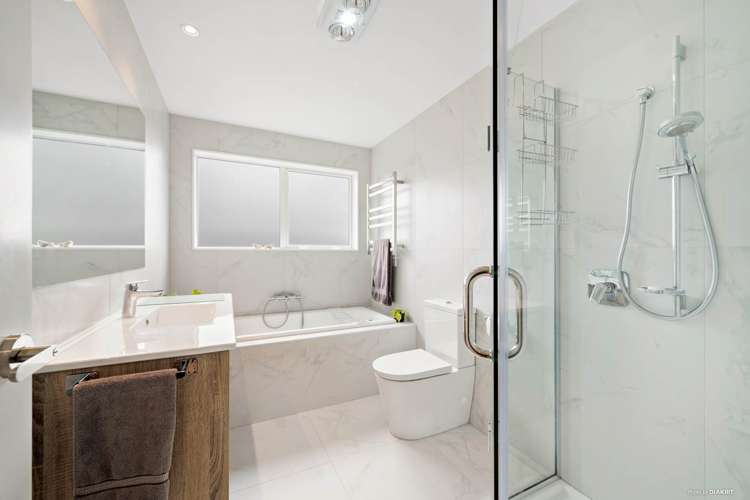 105 Godfrey Drive Orewa_14