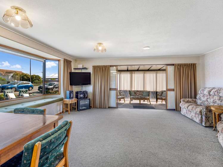 439 Thames Highway_4