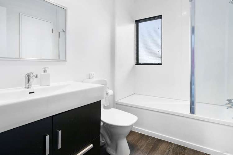 103 Kamara Road Glen Eden_11