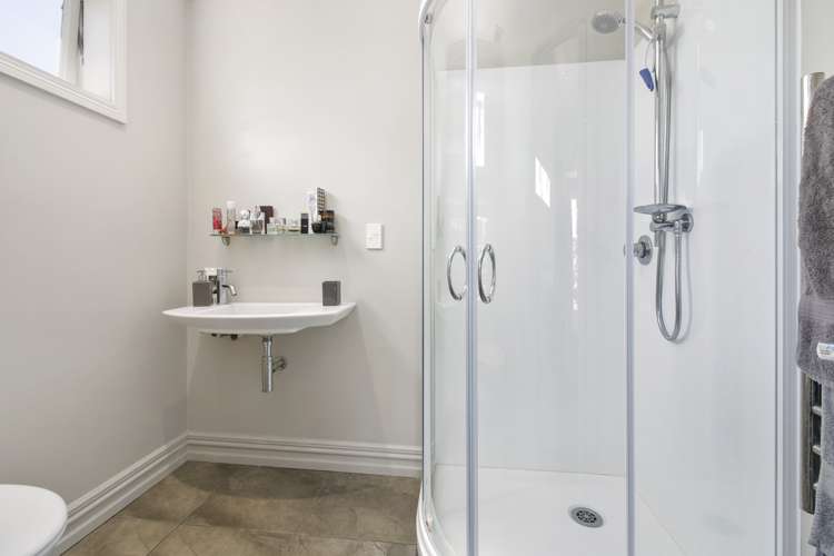 93 Quadrant Road Onehunga_16