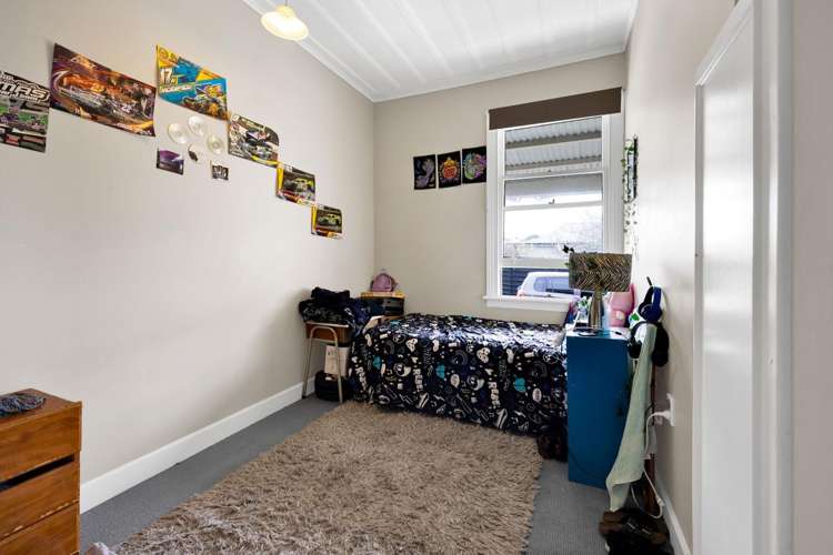 221A South Road Hawera_13