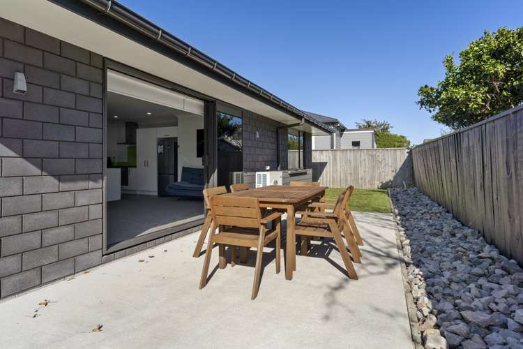 67a Queen Street Waitara_17