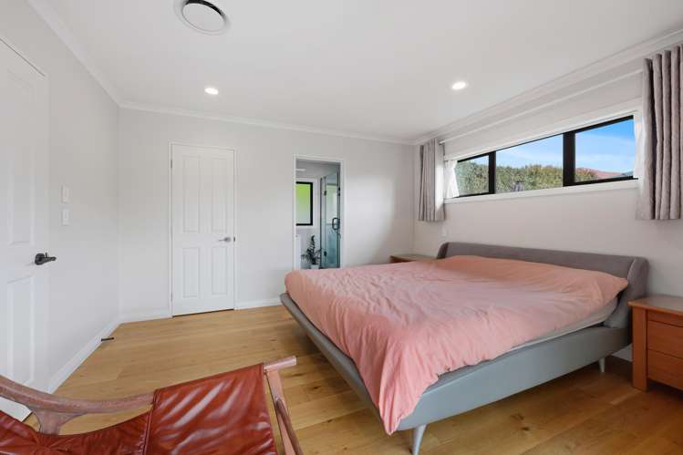55 Somerville Road Somerville_17