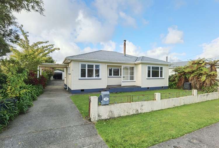170 Park Street Hokitika_11