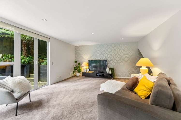 143 Attwood Road Paremoremo_17