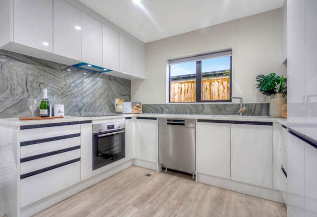 4/2 Smiths Avenue Papakura_2