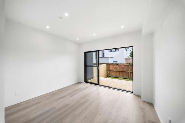 63 Gloria Avenue Te Atatu Peninsula_31