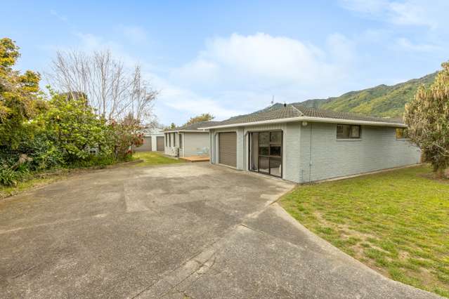 10 Graham Grove Waikanae_1