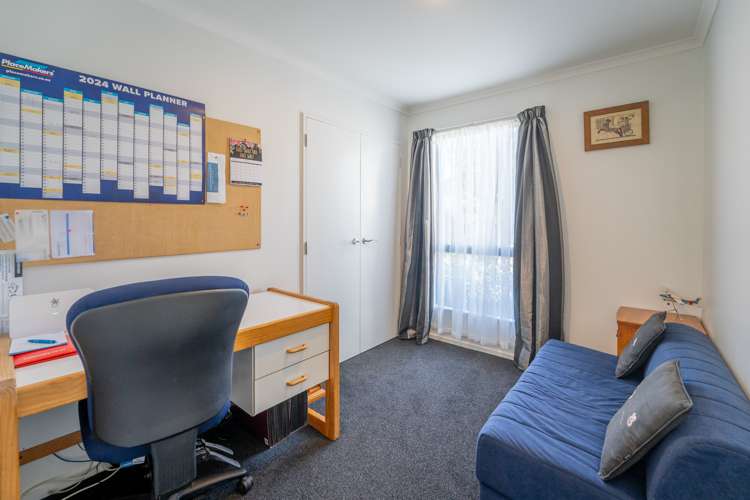 4 Ruth Page Place Richmond_10