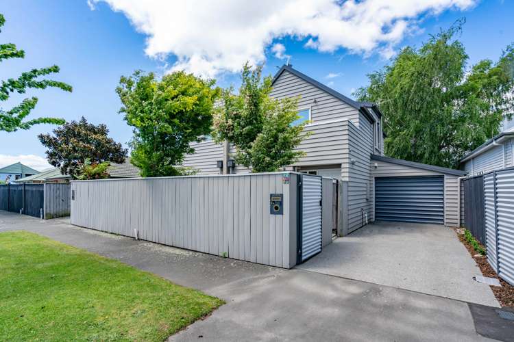 2a Defoe Place Waltham_20