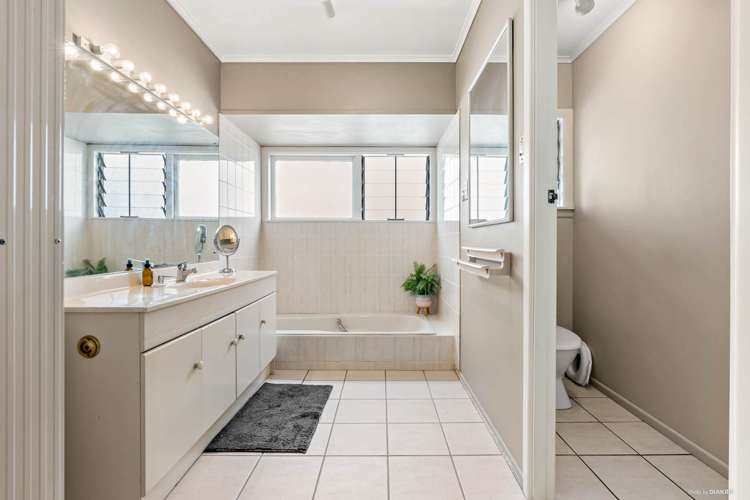 5 Fortyfoot Lane Sunnyhills_15