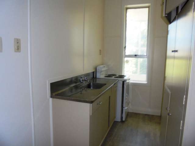 2/310 River Road Claudelands_2