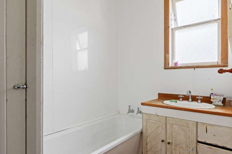 17 Centennial Crescent Te Hapara_9