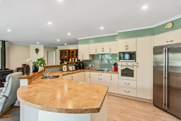 965 Koputaroa Road Koputaroa_7