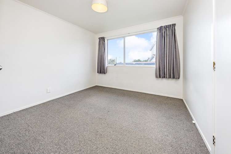 324 Roscommon Road Clendon Park_7