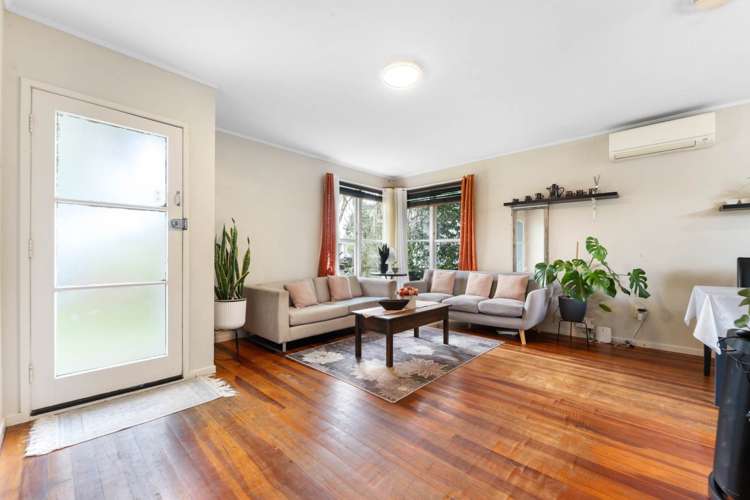 90 Riverpark Crescent Henderson_7