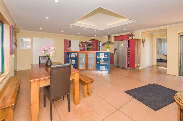 160 Milne Drive Paraparaumu_5