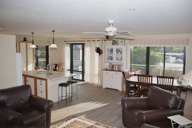 832 Wainui Main Road Wainui_8