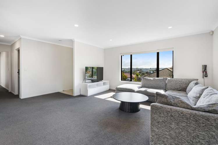 15 Black Teal Close Unsworth Heights_2