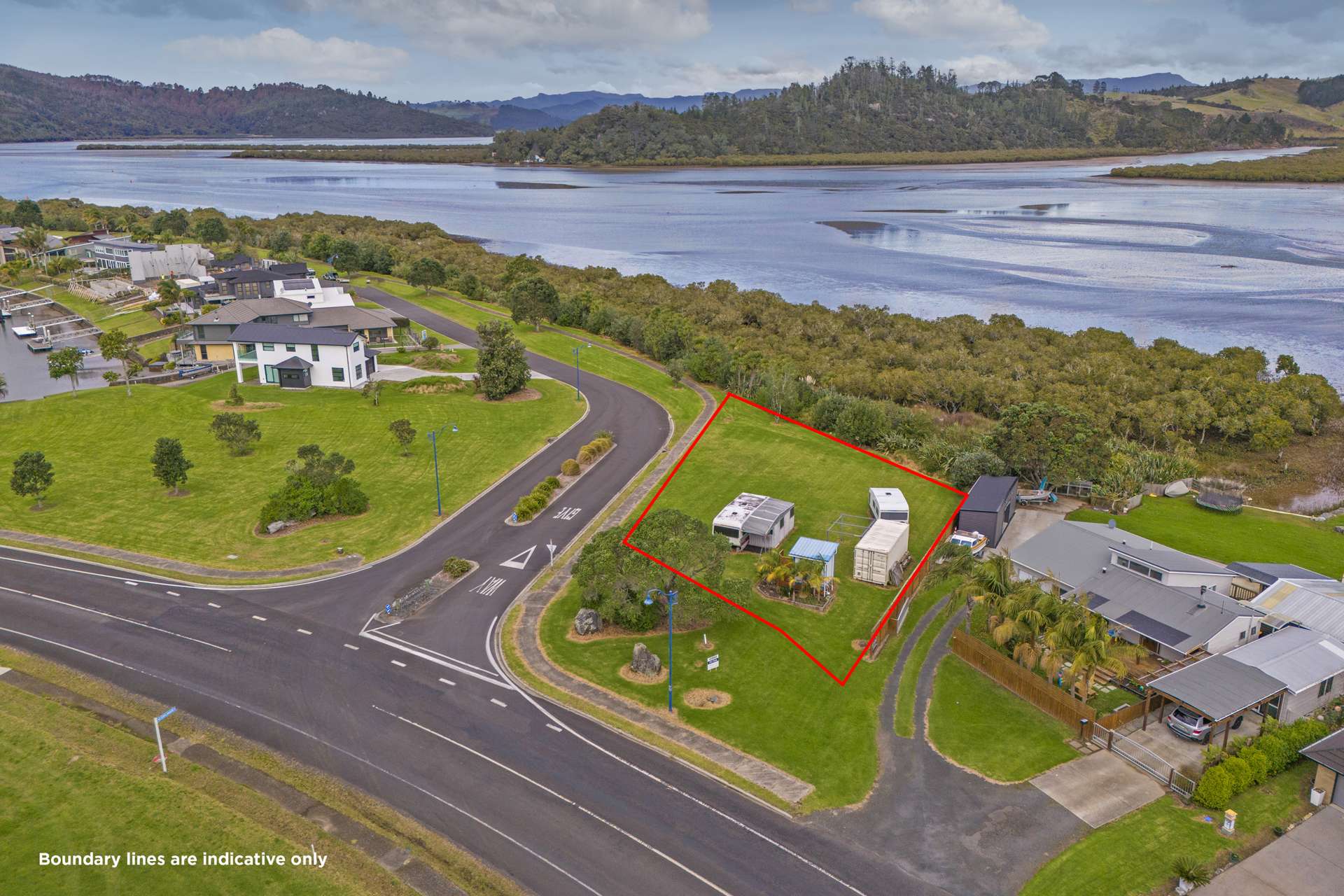 1 Hei Esplanade Whitianga_0