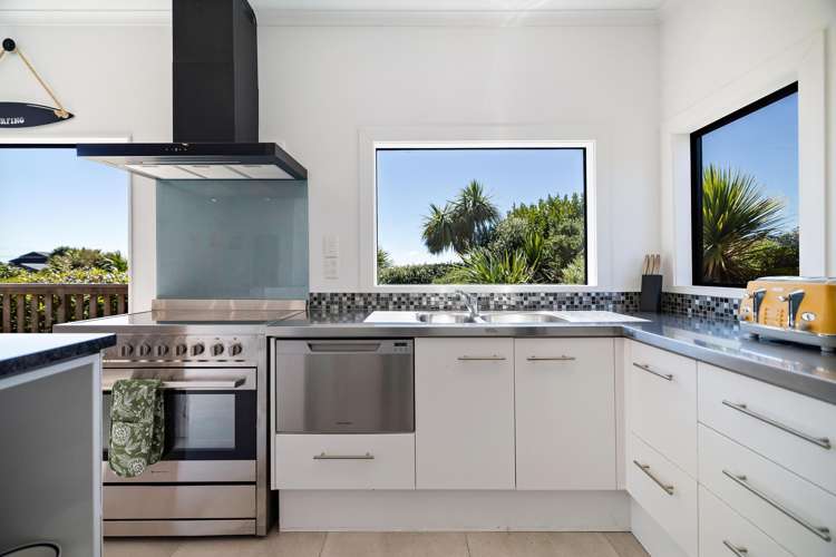 14 Violet Street Riverton_12