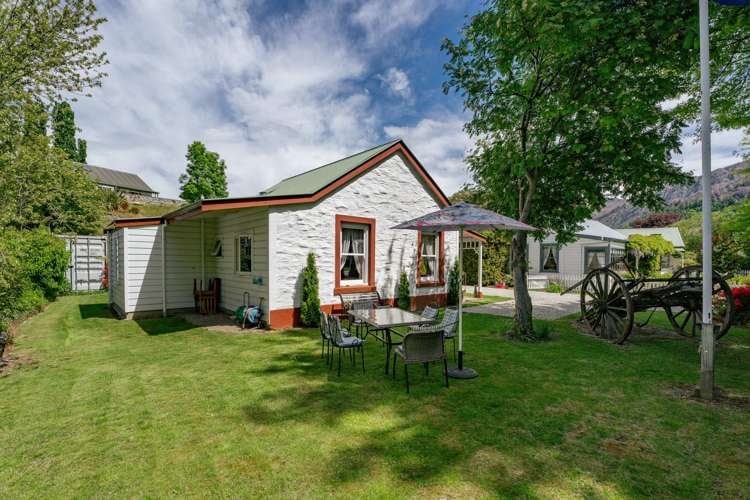 22 Hertford Street Arrowtown_2