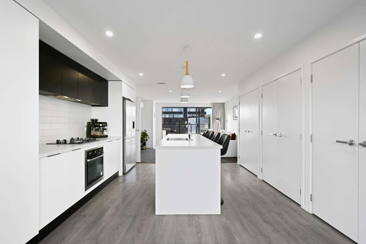 201/182 London Street_1