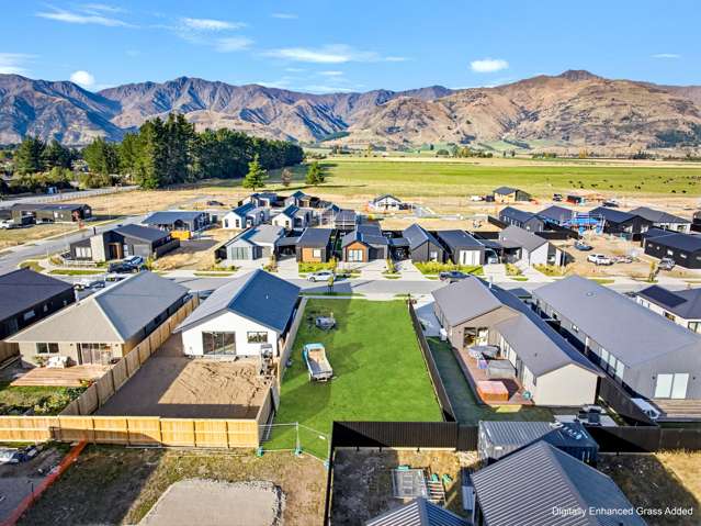 8 Gillespie Street Lake Hawea_2