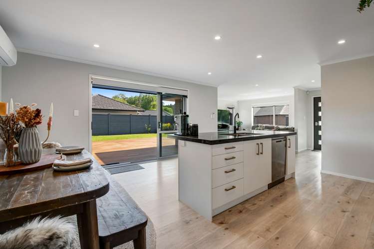 7 Riverboat Lane Helensville_8