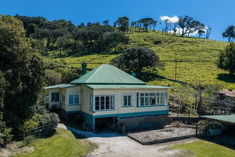 630 Gordons Road Waiheke Island_9