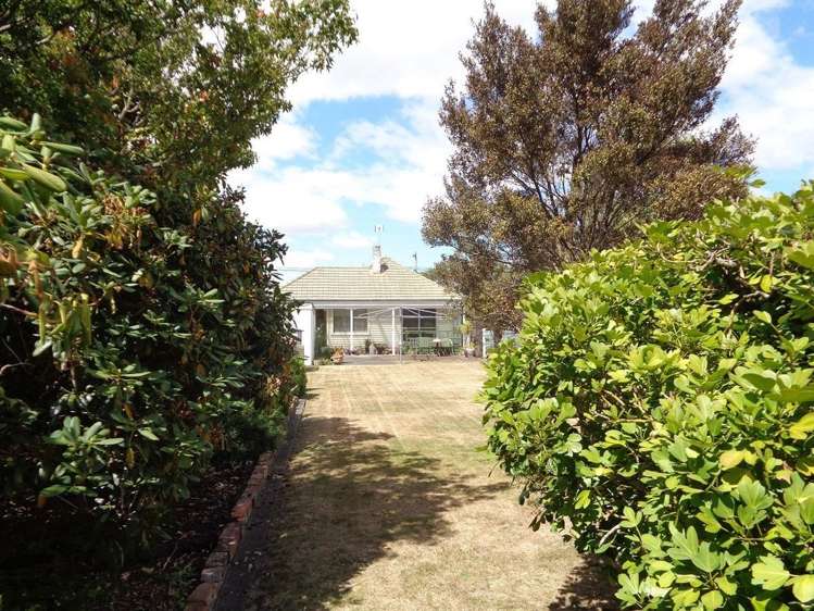 17 Surrey Street Solway_12