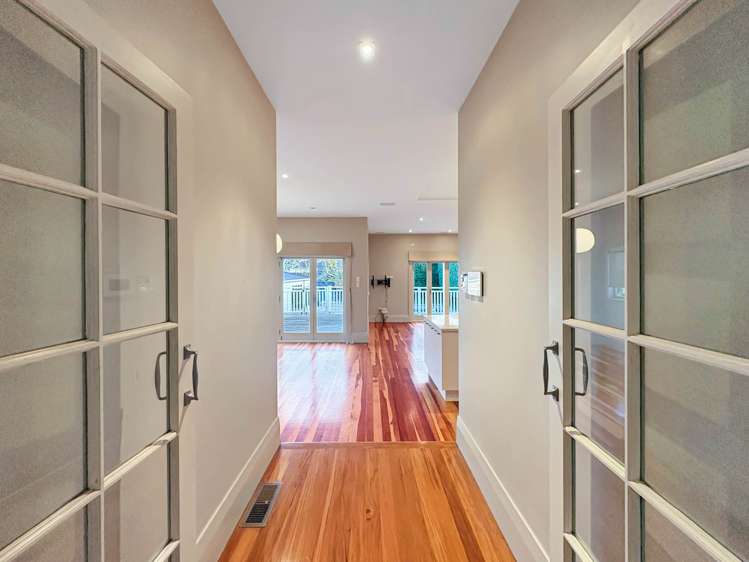 24 Hollywood Avenue Epsom_17